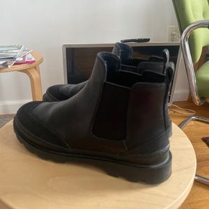 Size 38 Camper Chelsea Boots